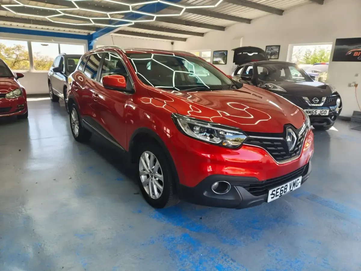 Used Renault Kadjar Dynamique 2019 Red SUV