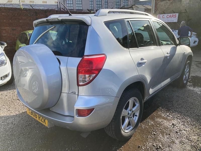 Used Toyota RAV4 2006 Silver SUV