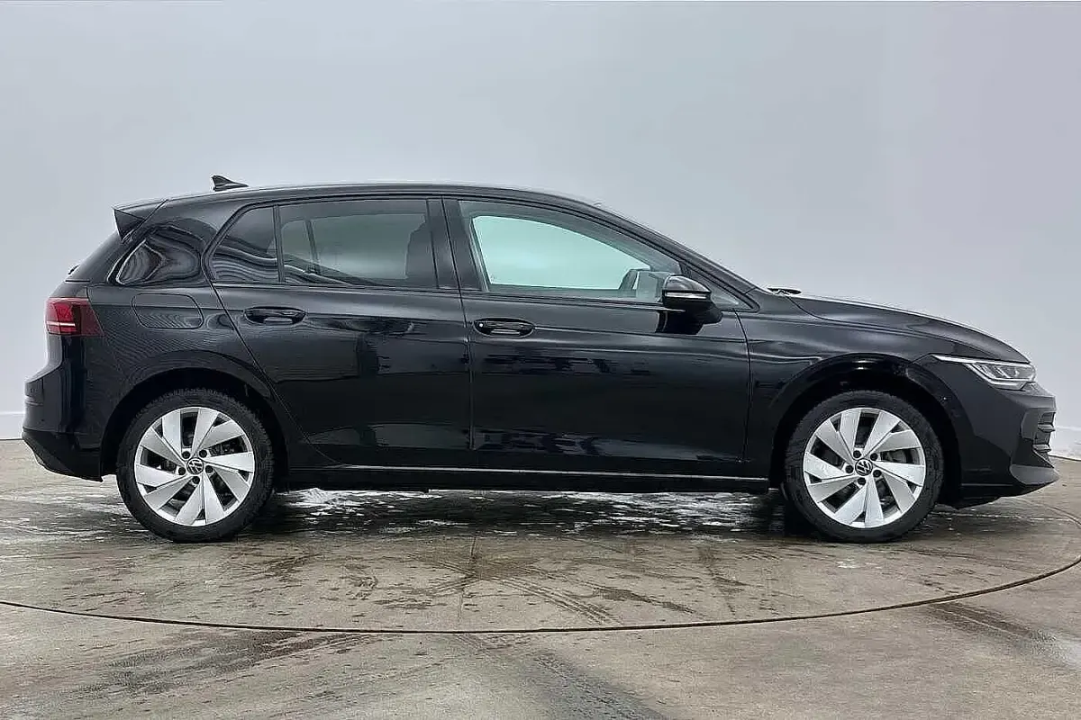 Used VW Golf VIII Match 204 HP (150 kW) 2025 Black Hatchback