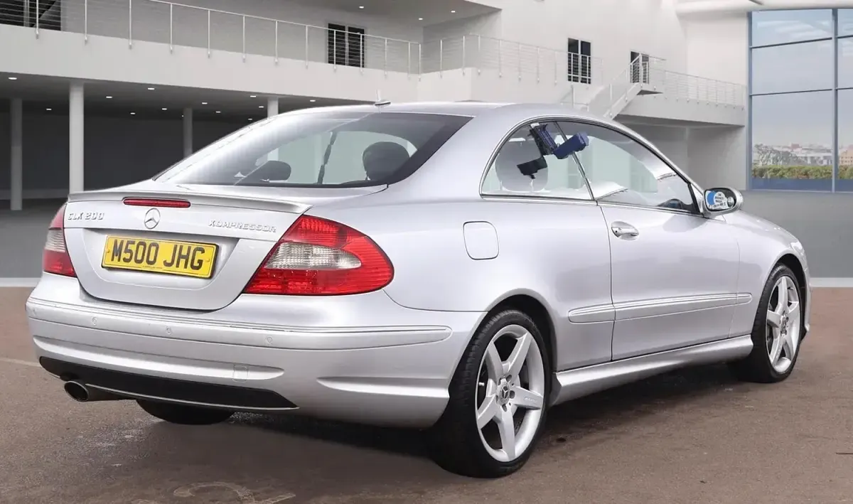 Used Mercedes CLK200 2009 Silver Coupe