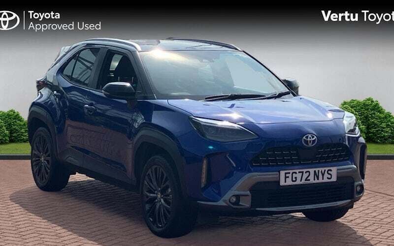 Used 2021 Toyota Yaris Hybrid Estate | £20,711 (Fair price) - Image 1/4