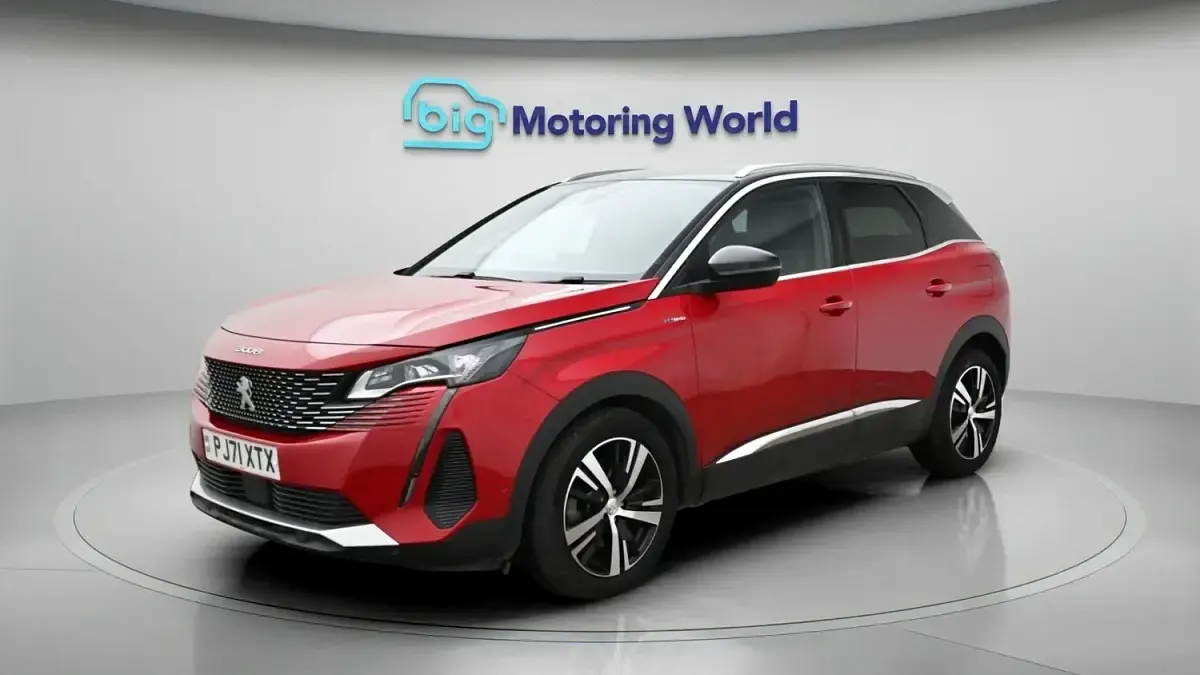 Używany Peugeot 3008 GT 300 KM (220 kW) 2021 Czerwony SUV