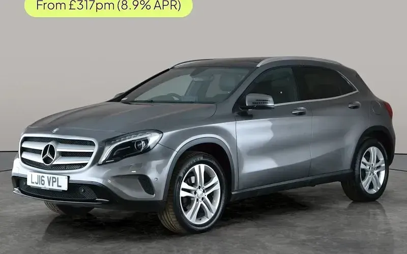 Usado Mercedes GLA200 Premium Plus 136 HP (100 kW) 2016 SUV