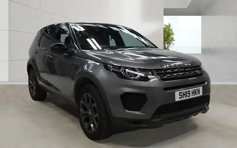 Second-hand Land Rover Discovery Sport Landmark 180 CP (132 kW) 2019 SUV