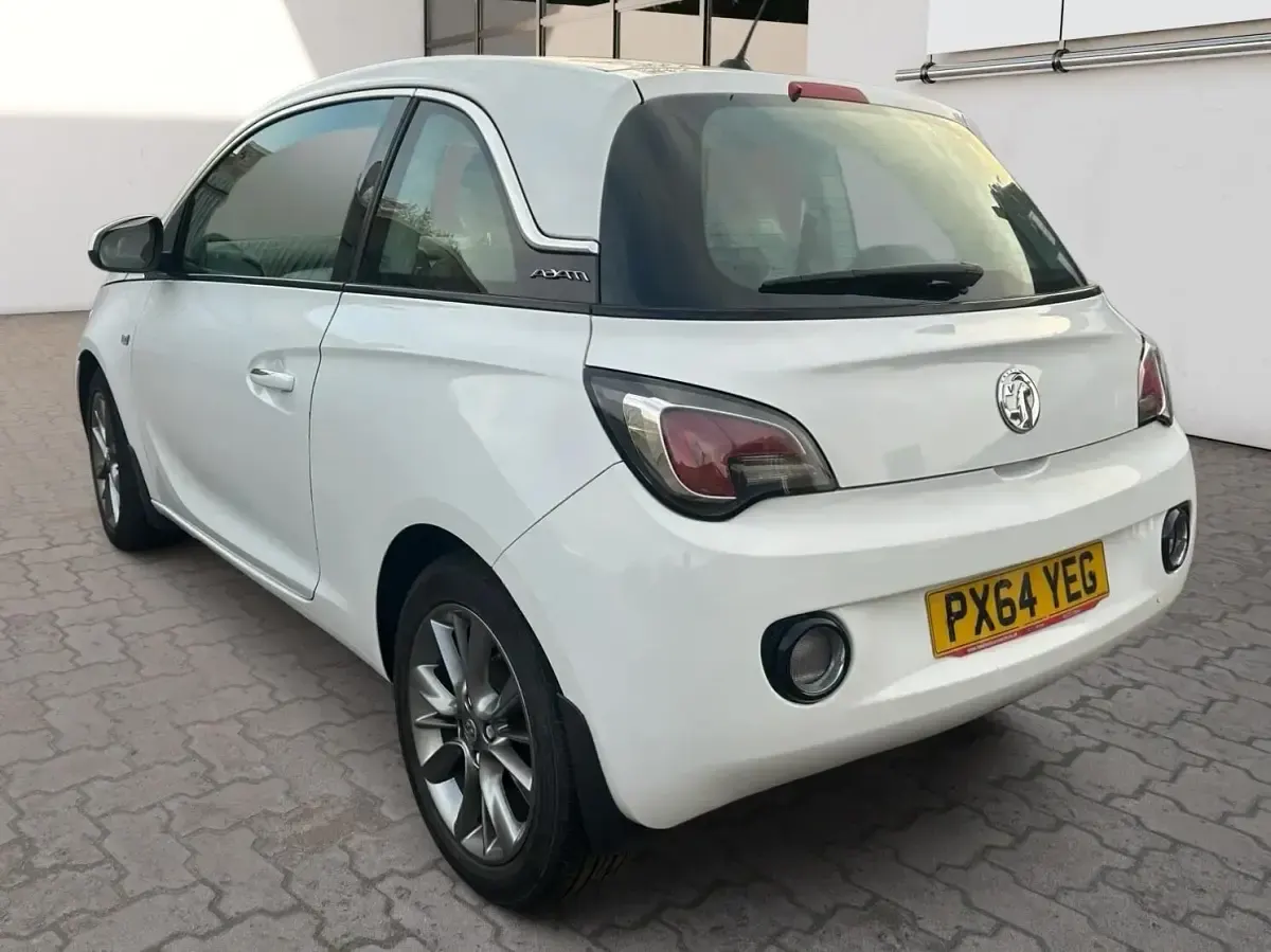 Usado Vauxhall Adam Jam 2014 Blanco Utilitario