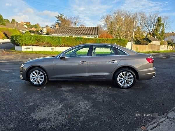 Used Audi A4 Comfort 163 HP (119 kW) 2020 Grey Sedan