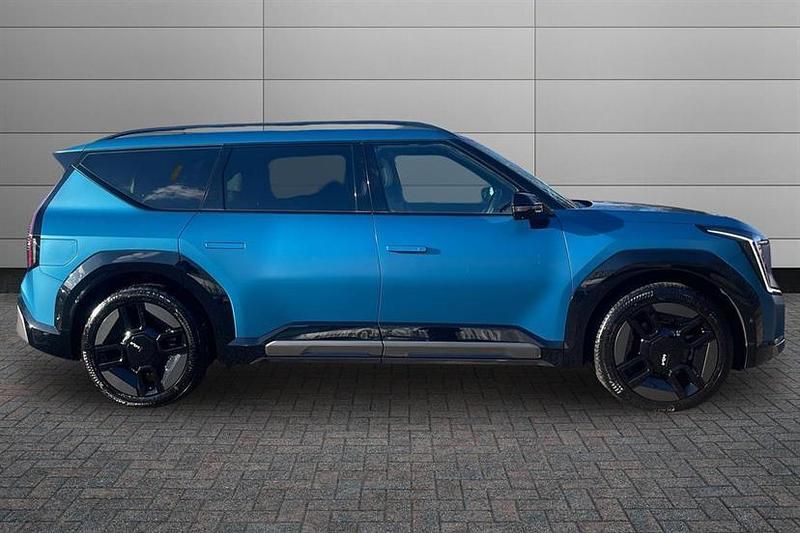 Used Kia EV9 GT-Line S 278 kW (378 HP) 2025 Pacific blue SUV