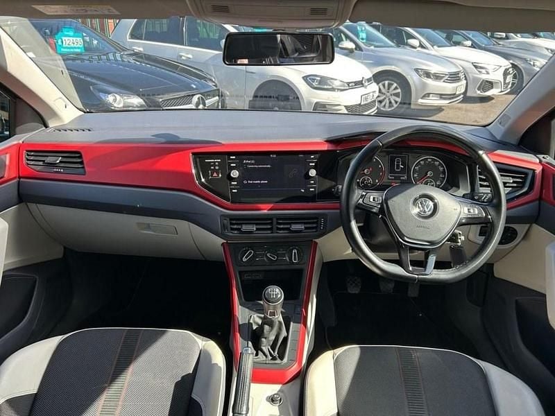 Usado VW Polo Beats 95 HP (69 kW) 2019 Preto Citadino