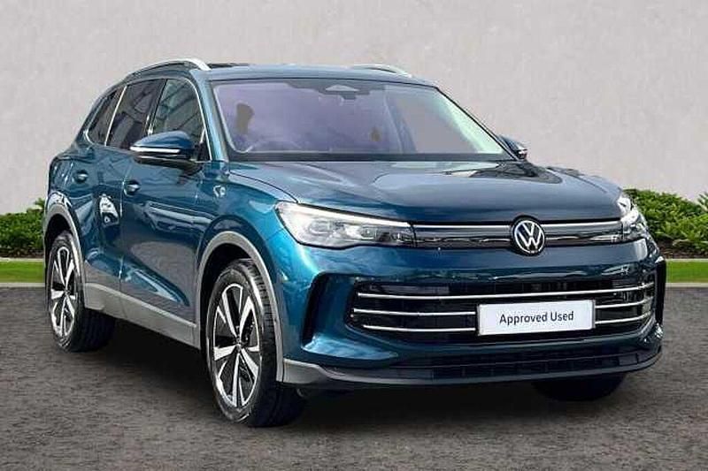 Used 2025 VW Tiguan SUV | £35,995 (Expensive) - Image 1/4