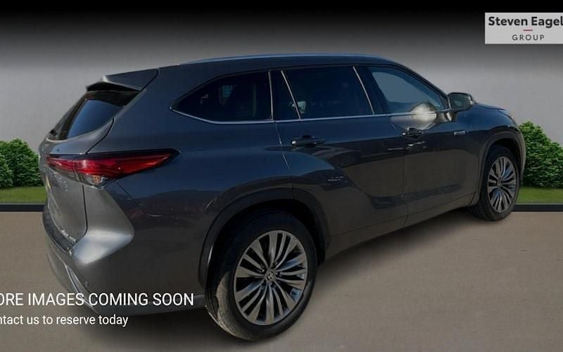 Used Toyota Highlander Hybrid 247 HP (181 kW) 2022 SUV