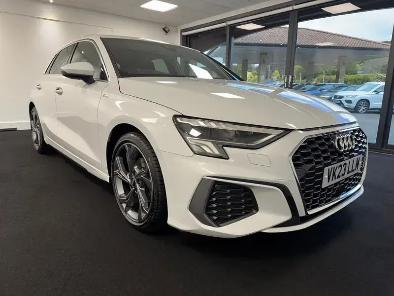 Used Audi A3 Sportback S-Line 110 HP (80 kW) 2023 Glacier white Hatchback