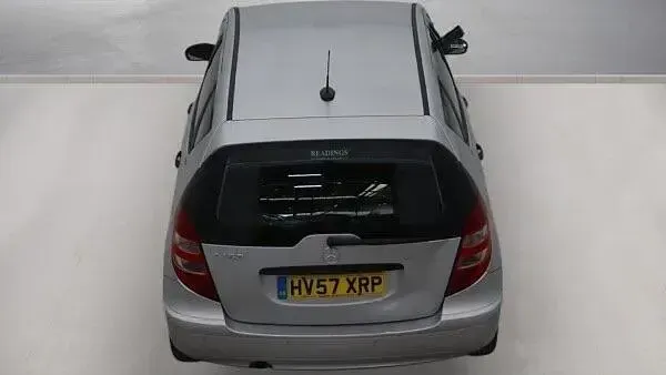 Used Mercedes A150 Classic 95 HP (69 kW) 2007 Silver Hatchback