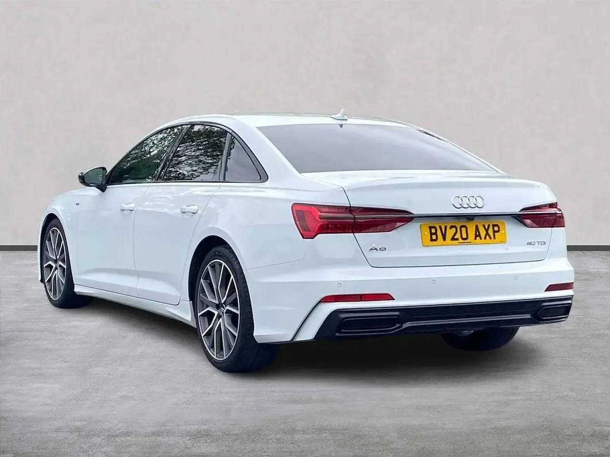 Begagnad Audi A6 Black Edition 2020 Vit