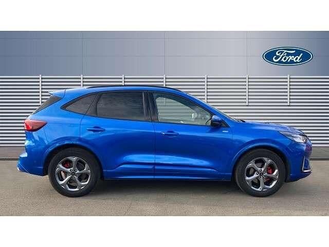Used Ford Kuga ST-Line 150 HP (110 kW) 2025 Blue SUV
