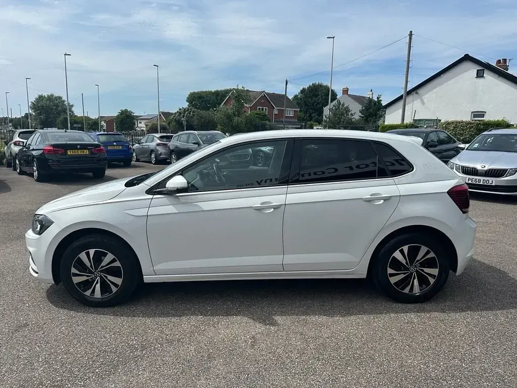 Used VW Polo Match 95 HP (69 kW) 2021 White Hatchback