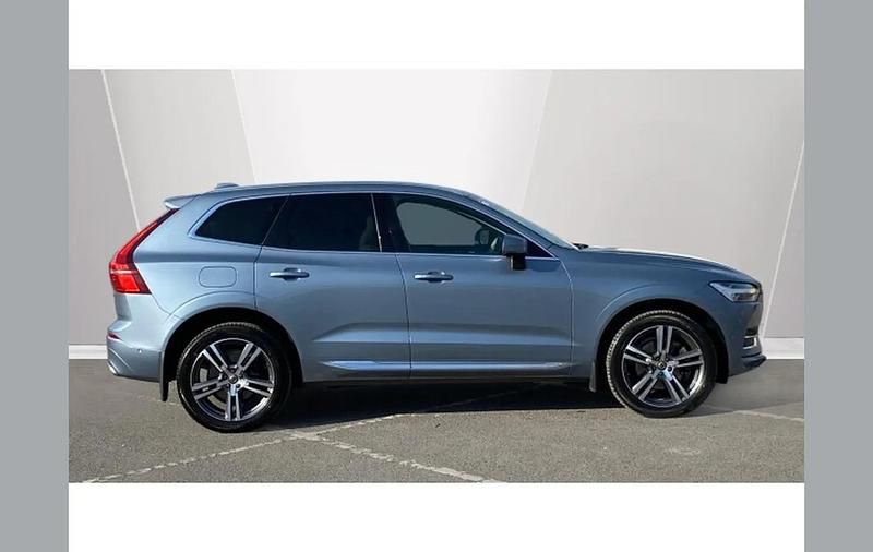 Used Volvo XC60 Inscription 197 HP (144 kW) 2020 Blue SUV