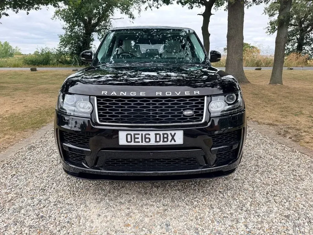 Used Land Rover Range Rover Vogue SE 306 HP (225 kW) 2016 Black SUV