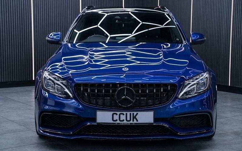 Used Mercedes C63 AMG Premium 476 HP (350 kW) 2018 Blue Estate