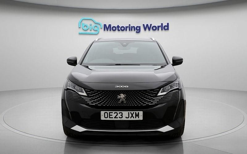 Used Peugeot 3008 GT 226 HP (166 kW) 2023 Black Estate