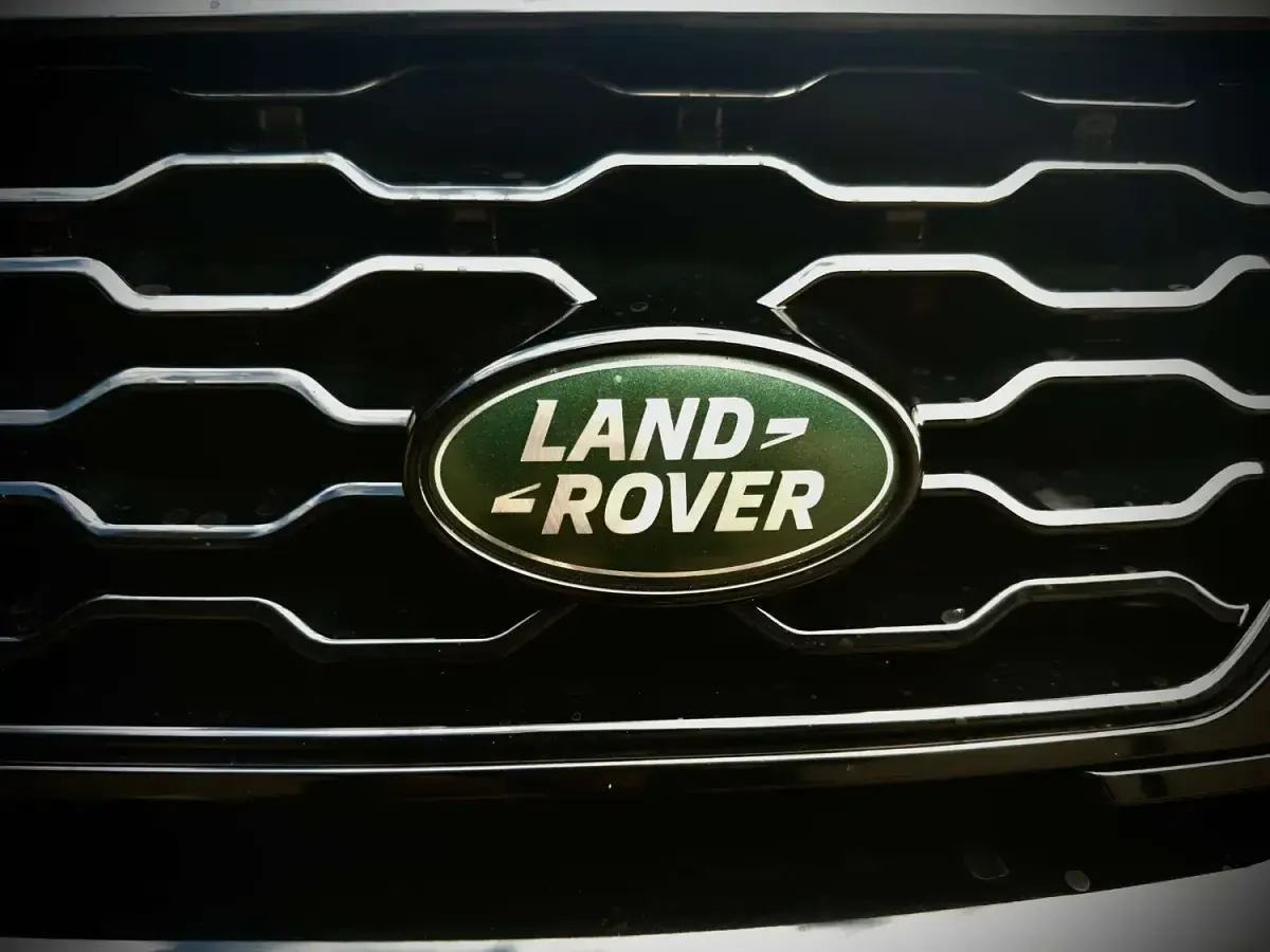 Used Land Rover Range Rover evoque HSE Dynamic 2018 Black Estate