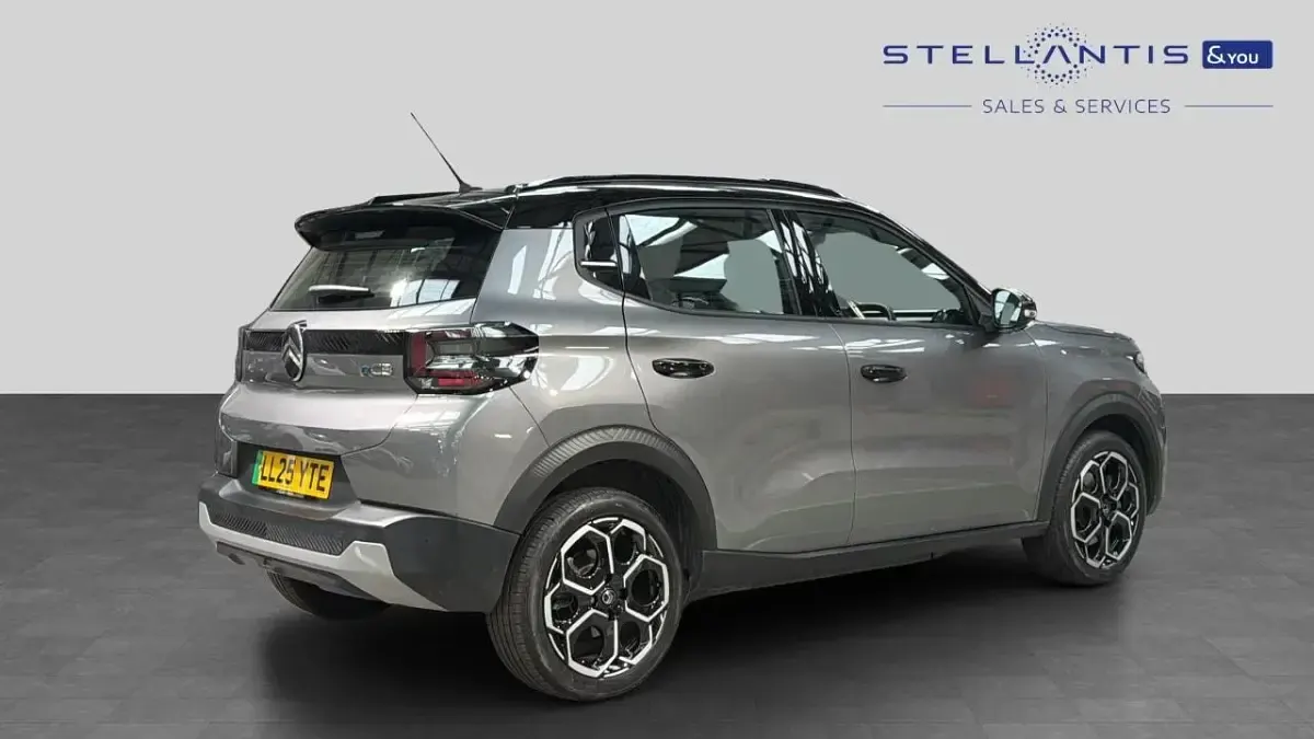 Used Citroën e-C3 81 kW (111 HP) 2025 Grey Hatchback