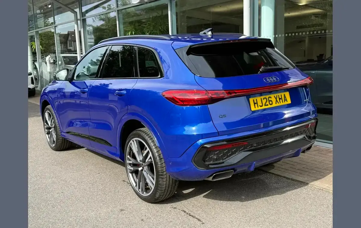 Used Audi Q5 Sport 200 HP (147 kW) 2026 Blue SUV