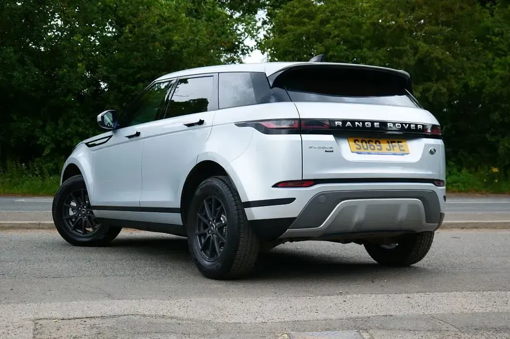 Used Land Rover Range Rover evoque S 200 HP (147 kW) 2019 Silver SUV
