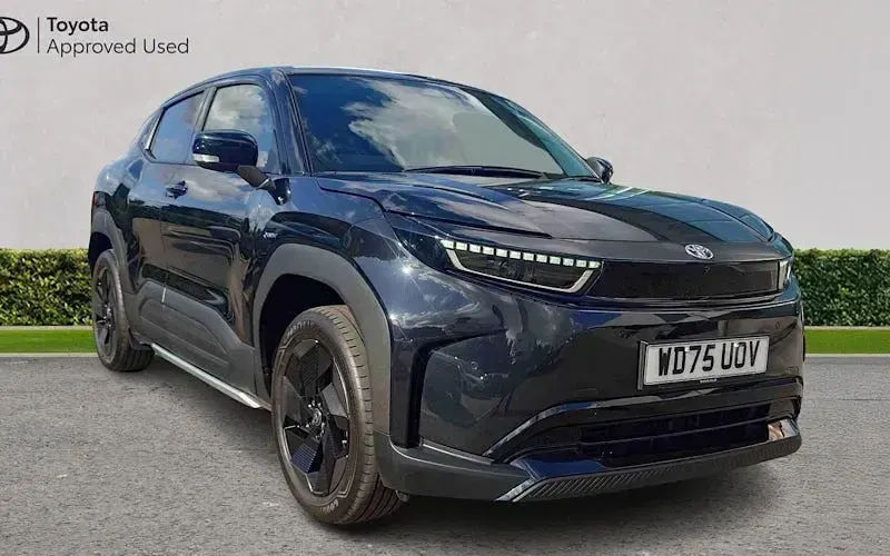 Used Toyota Urban Cruiser Design 127 kW (174 HP) 2026 SUV