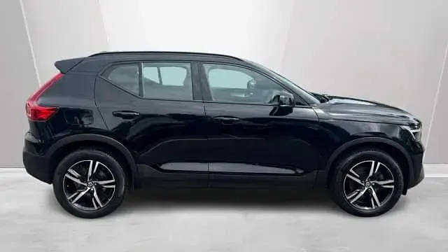 Used Volvo XC40 Plus 161 HP (118 kW) 2023 SUV