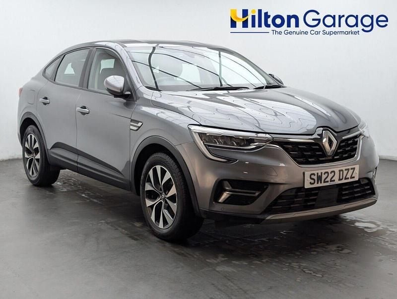 Grey Used 2022 Renault Arkana Iconic SUV | £12,850 (Fair price) - Image 1/4