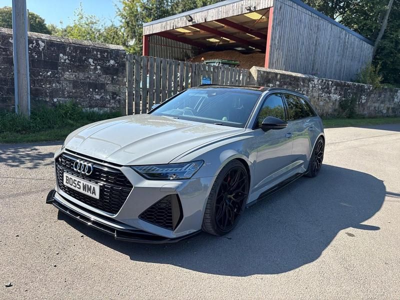 Grey Used 2020 Audi RS6 Estate | £74,500 (Fair price) - Image 1/4