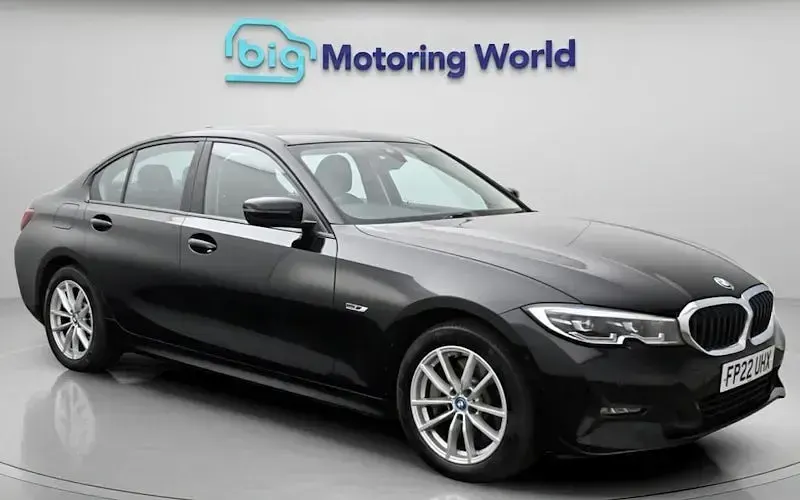 Used BMW 330e 292 HP (214 kW) 2022 Sedan
