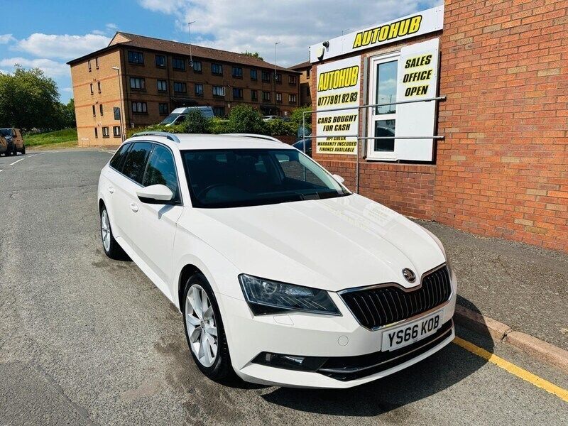 White Used 2016 Skoda Superb SE L Executive Estate | £12,495 (A bit pricey) - Image 1/4