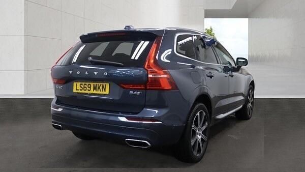 Used Volvo XC60 Inscription 2019 Blue SUV