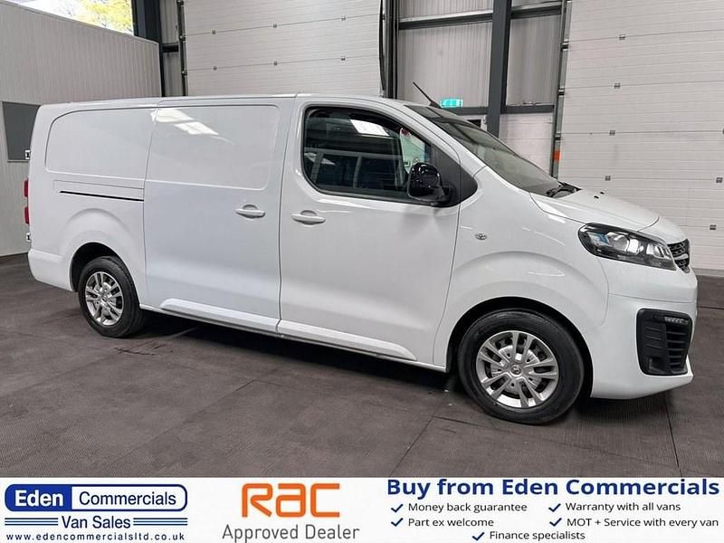 White Used 2022 Vauxhall Vivaro Sportive Van | £12,390 (Fair price) - Image 1/4