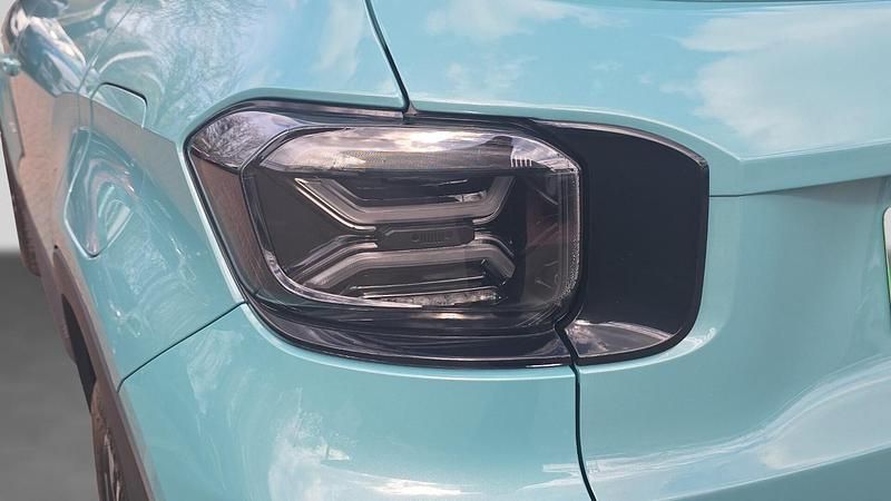 Used Jeep Avenger EV Summit 113 kW (154 HP) 2025 Black SUV