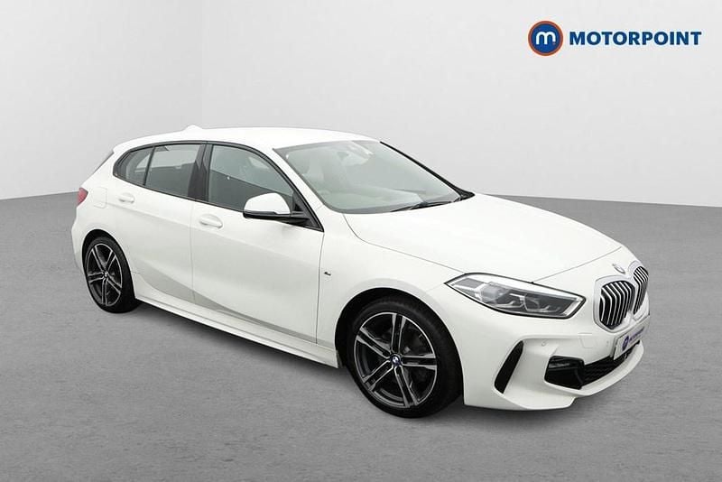 Used BMW 118 M Sport 136 HP (100 kW) 2021 White Hatchback