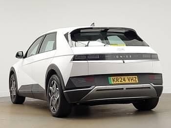 Used Hyundai Ioniq SE 125 kW (170 HP) 2024 White Hatchback