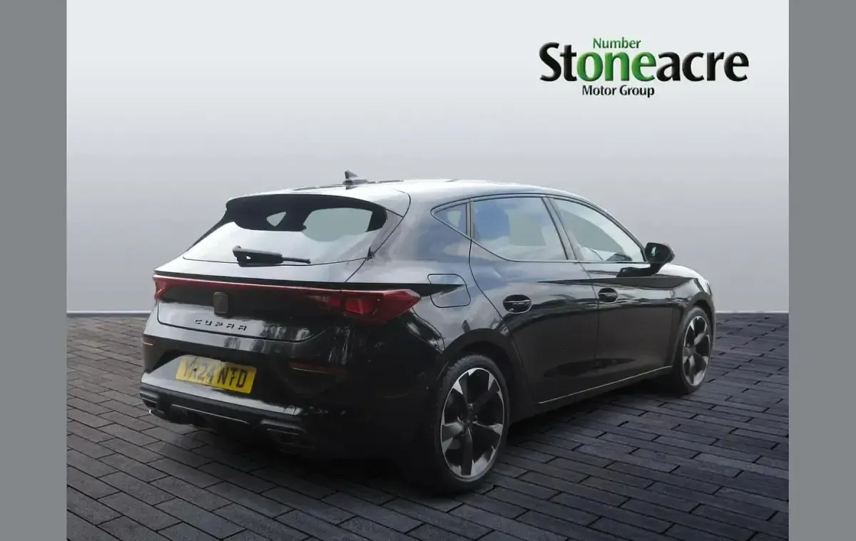 Used Cupra Leon 150 HP (110 kW) 2024 Black Hatchback
