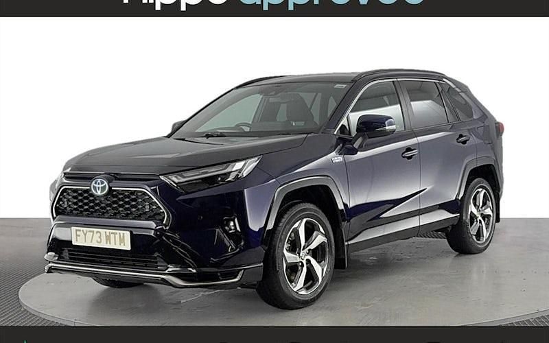 Used 2025 Toyota RAV4 Hybrid Design SUV | £28,320 (Super price) - Image 1/4
