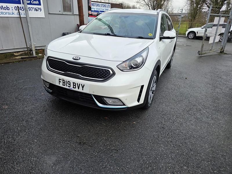 Used Kia Niro 139 HP (102 kW) 2019 White SUV