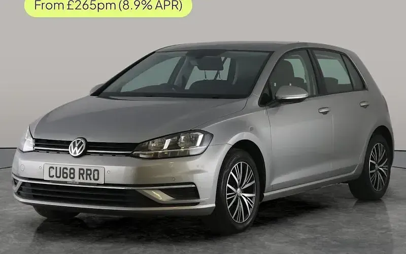 Begagnad VW Golf VII SE 110 HK (80 kW) 2018 Halvkombi