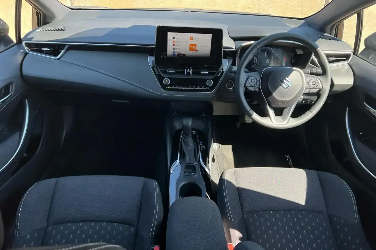 New Suzuki Swace 140 HP (102 kW) 2025 Black Estate