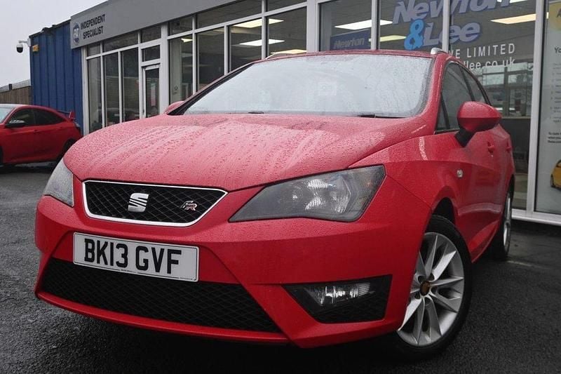 Used Seat Ibiza ST FR 105 HP (77 kW) 2013 Red Estate