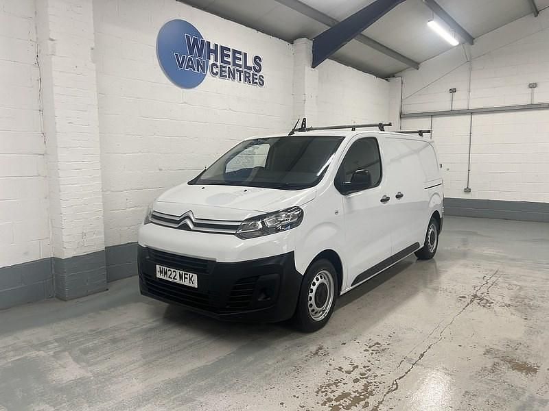 Used Citroën Dispatch 2022 White MPV