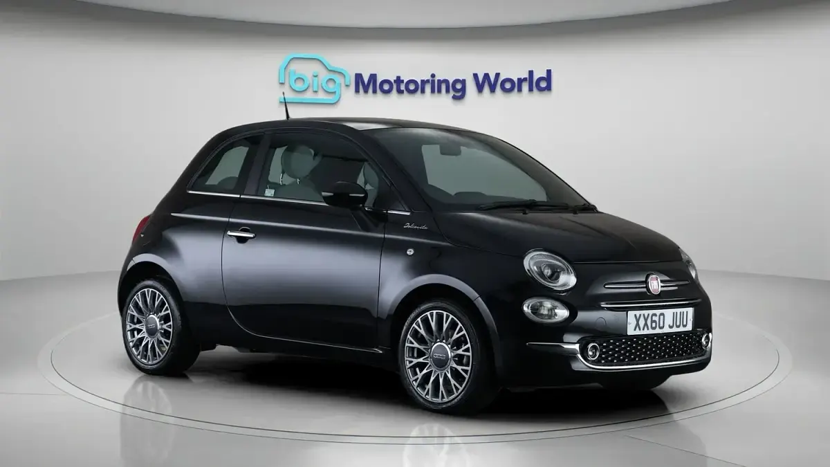 Gebraucht Fiat 500 Dolcevita 69 PS (50 kW) 2021 Kleinwagen
