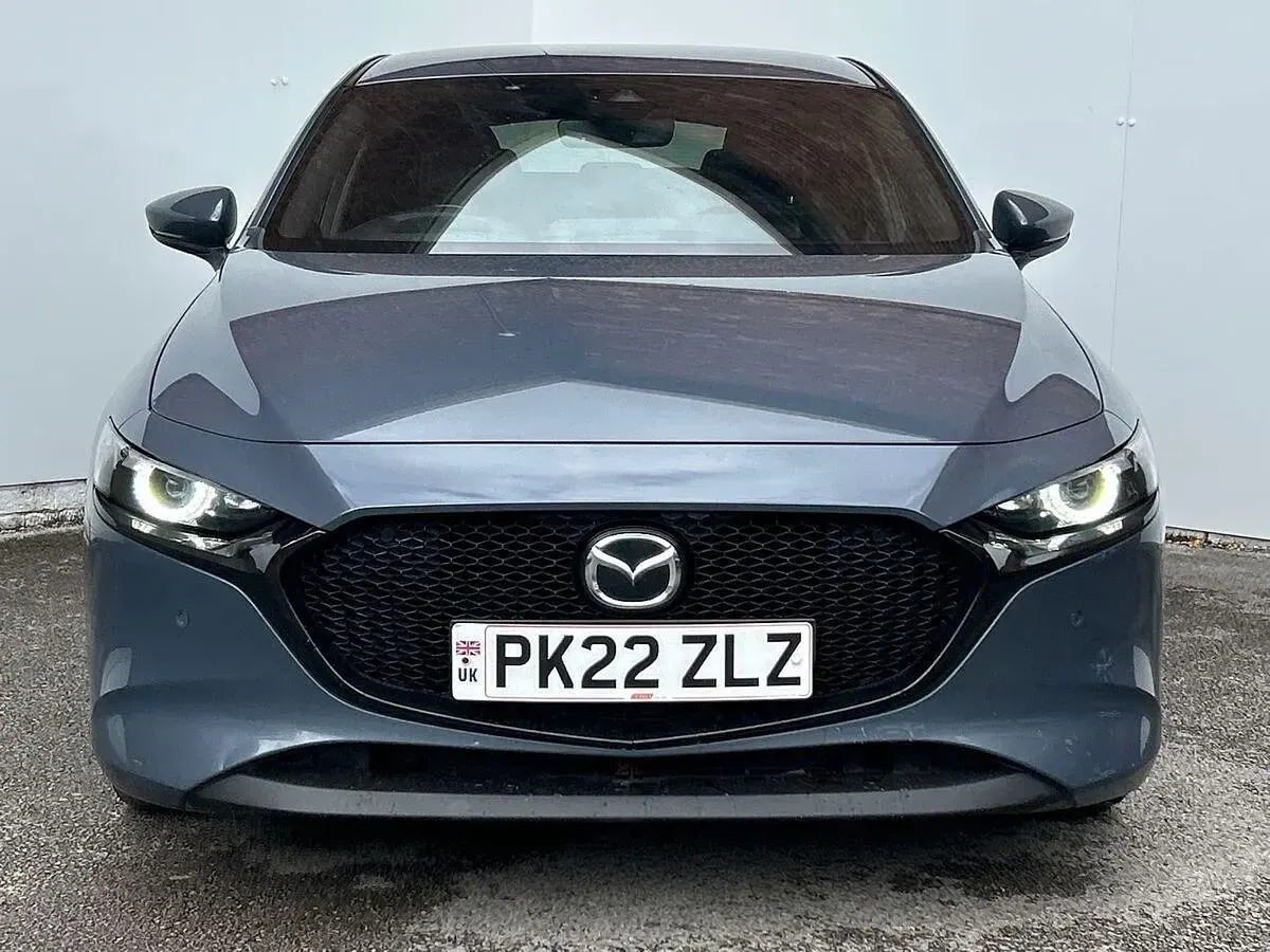 Used Mazda 3 Inclusive 122 HP (89 kW) 2022 Grey Hatchback