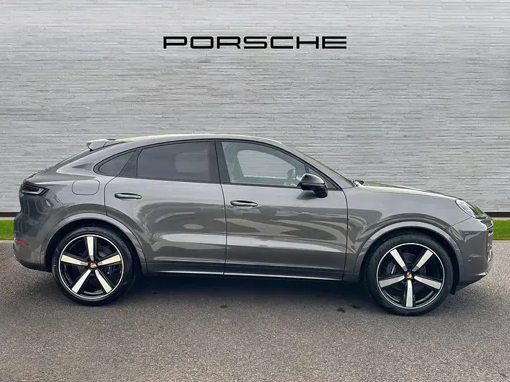 Used Porsche Cayenne Black Edition 353 HP (259 kW) 2026 Grey SUV
