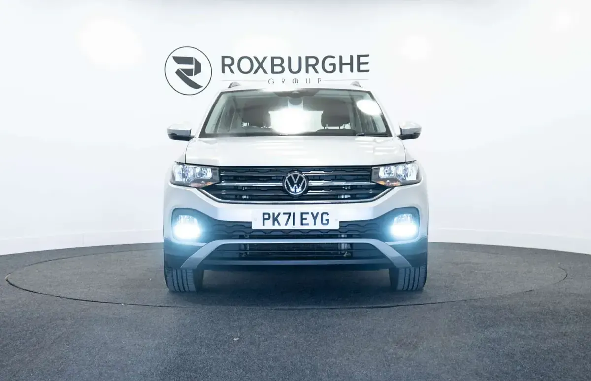 Begagnad VW T-Cross SE 110 HK (80 kW) 2021 Silver SUV