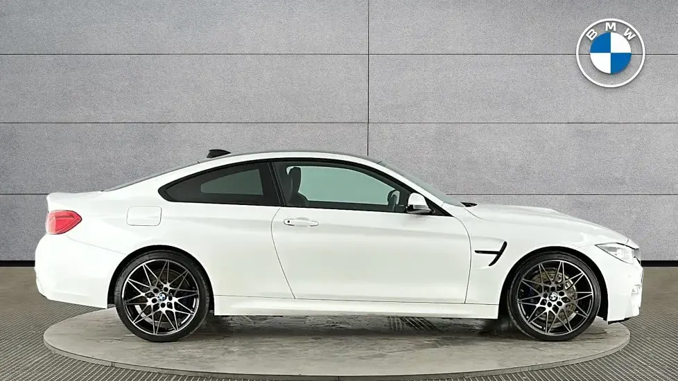 Used BMW M4 Competition Edition 444 HP (326 kW) 2018 White Coupe